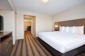 Country Inn & Suites by Radisson Albertville near Outlet Mall