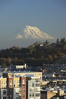 Courtyard by Marriott Tacoma Downtown