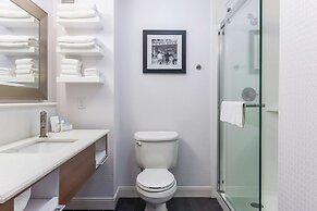 Hampton Inn Heath-Newark