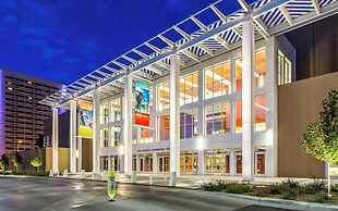 La Quinta Inn & Suites by Wyndham Albuquerque Midtown