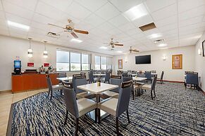 Best Western Plus Mid Nebraska Inn & Suites