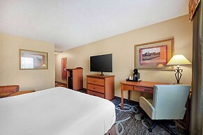 Best Western Plus Mid Nebraska Inn & Suites