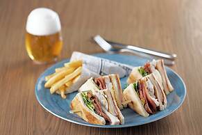 AC Hotel Gijón by Marriott