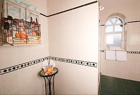 Hotel And Suites Galeria
