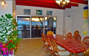 Fort Recovery Beachfront Villa & Suites Hotel