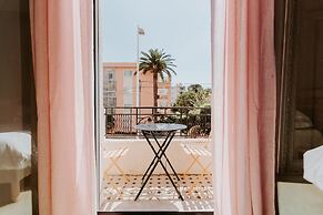 Hotel Le Petit Castel