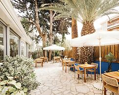 Hotel Le Petit Castel