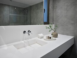 Kontokali Bay Resort & Spa