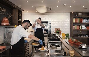 Kontokali Bay Resort & Spa