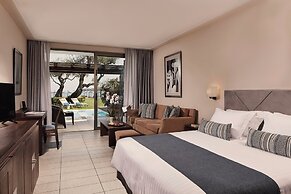 Kontokali Bay Resort & Spa