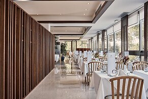 Kontokali Bay Resort & Spa