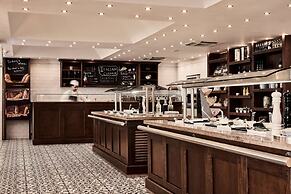 Kontokali Bay Resort & Spa