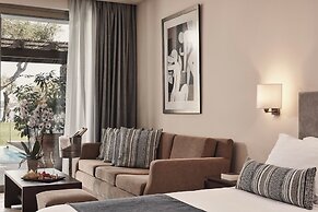 Kontokali Bay Resort & Spa