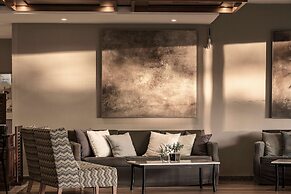 Kontokali Bay Resort & Spa