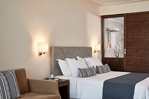 Kontokali Bay Resort & Spa