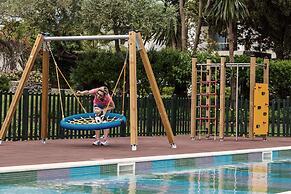 Kontokali Bay Resort & Spa