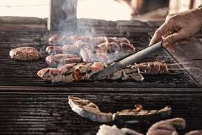 Kontokali Bay Resort & Spa