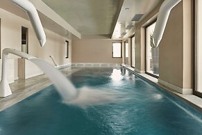 Kontokali Bay Resort & Spa