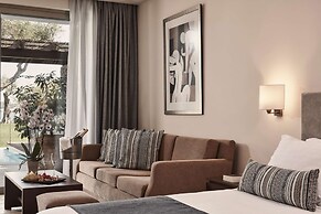 Kontokali Bay Resort & Spa