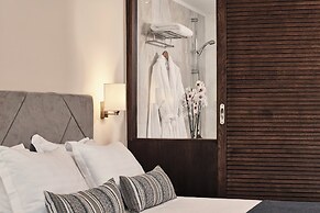 Kontokali Bay Resort & Spa