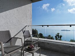 Kontokali Bay Resort & Spa