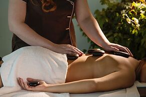 Kontokali Bay Resort & Spa