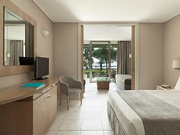 Kontokali Bay Resort & Spa