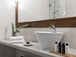 Kontokali Bay Resort & Spa