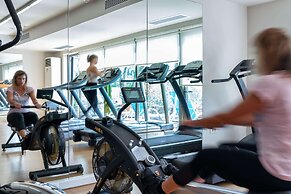 Kontokali Bay Resort & Spa