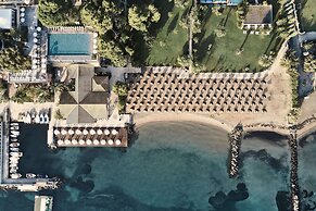 Kontokali Bay Resort & Spa