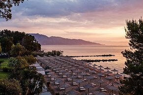 Kontokali Bay Resort & Spa