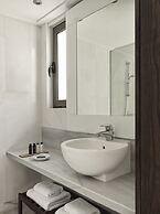 Kontokali Bay Resort & Spa