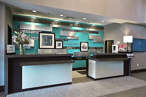 Hampton Inn & Suites Columbus/University Area