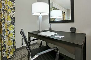 Hampton Inn & Suites Columbus/University Area