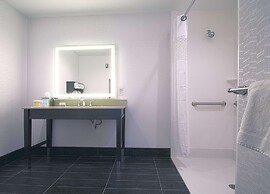 Hampton Inn & Suites Columbus/University Area