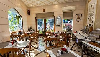 Residency Hotel Fort