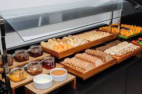 SLAVIERO Curitiba Batel