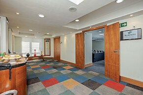 SLAVIERO Curitiba Batel