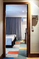 SLAVIERO Curitiba Batel