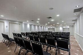 Full Jazz by Slaviero Hotéis