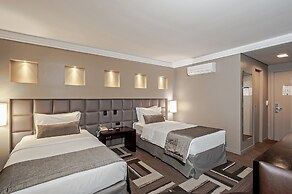 Full Jazz by Slaviero Hotéis