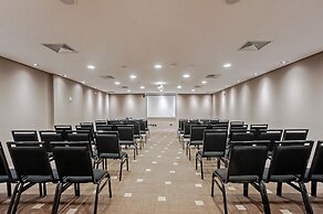 Full Jazz by Slaviero Hotéis