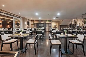 Full Jazz by Slaviero Hotéis