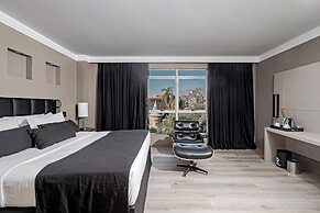 Full Jazz by Slaviero Hotéis