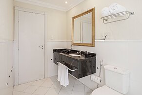 Rockefeller by Slaviero Hotéis