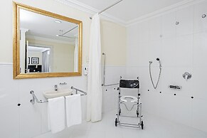 Rockefeller by Slaviero Hotéis