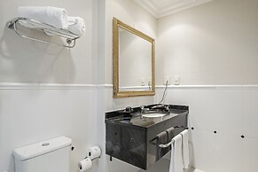 Rockefeller by Slaviero Hotéis