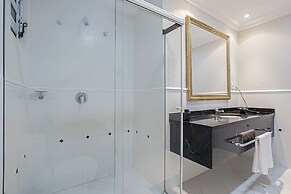 Rockefeller by Slaviero Hotéis