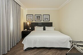 Rockefeller by Slaviero Hotéis