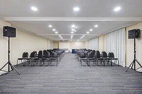 Rockefeller by Slaviero Hotéis